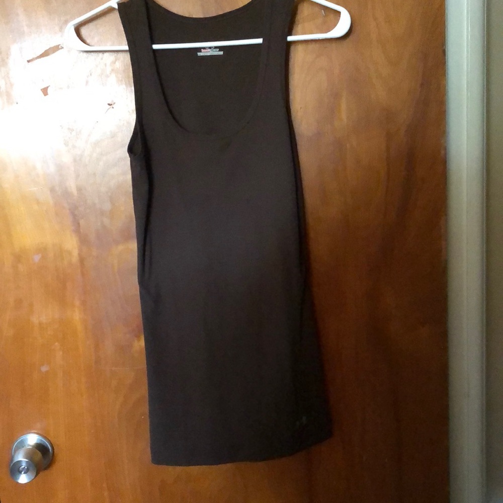 Under Armour brown ribbed stretch tank